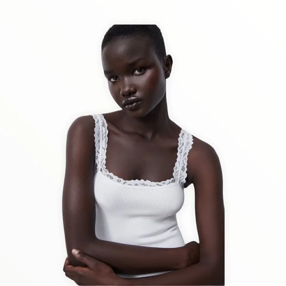 ZARA | White | SEAMLESS BODYSUIT WITH LACE TRIM - Picture 8 of 9